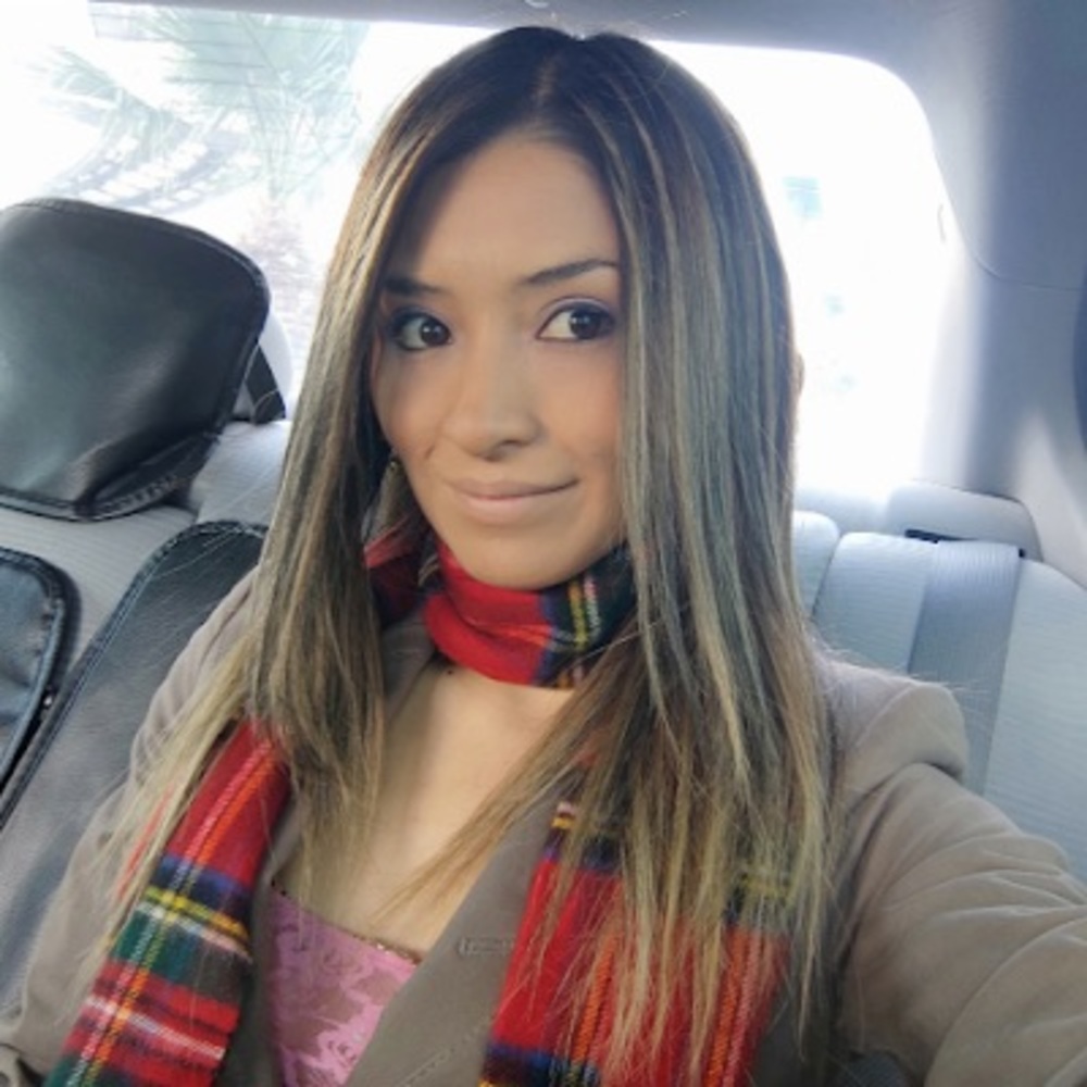 Meet your Posher, Yessica
